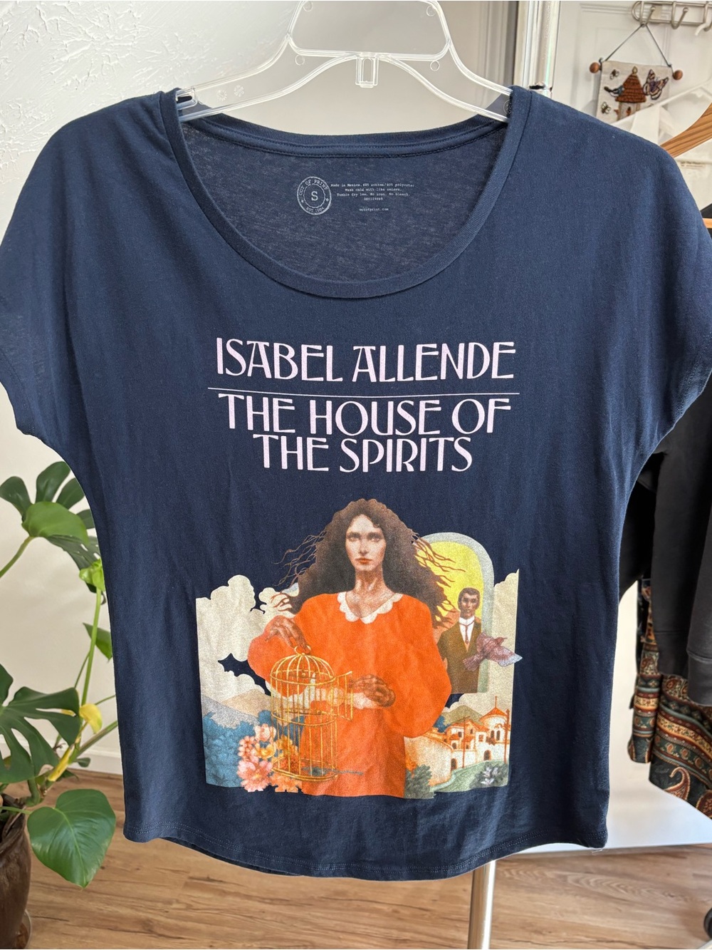 Isabel Allende "The House of the Spirits" scoopneck tee, small